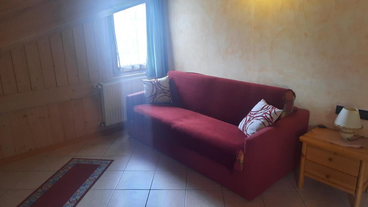 Monolocale Per Due Persone Appartement Commezzadura Buitenkant foto