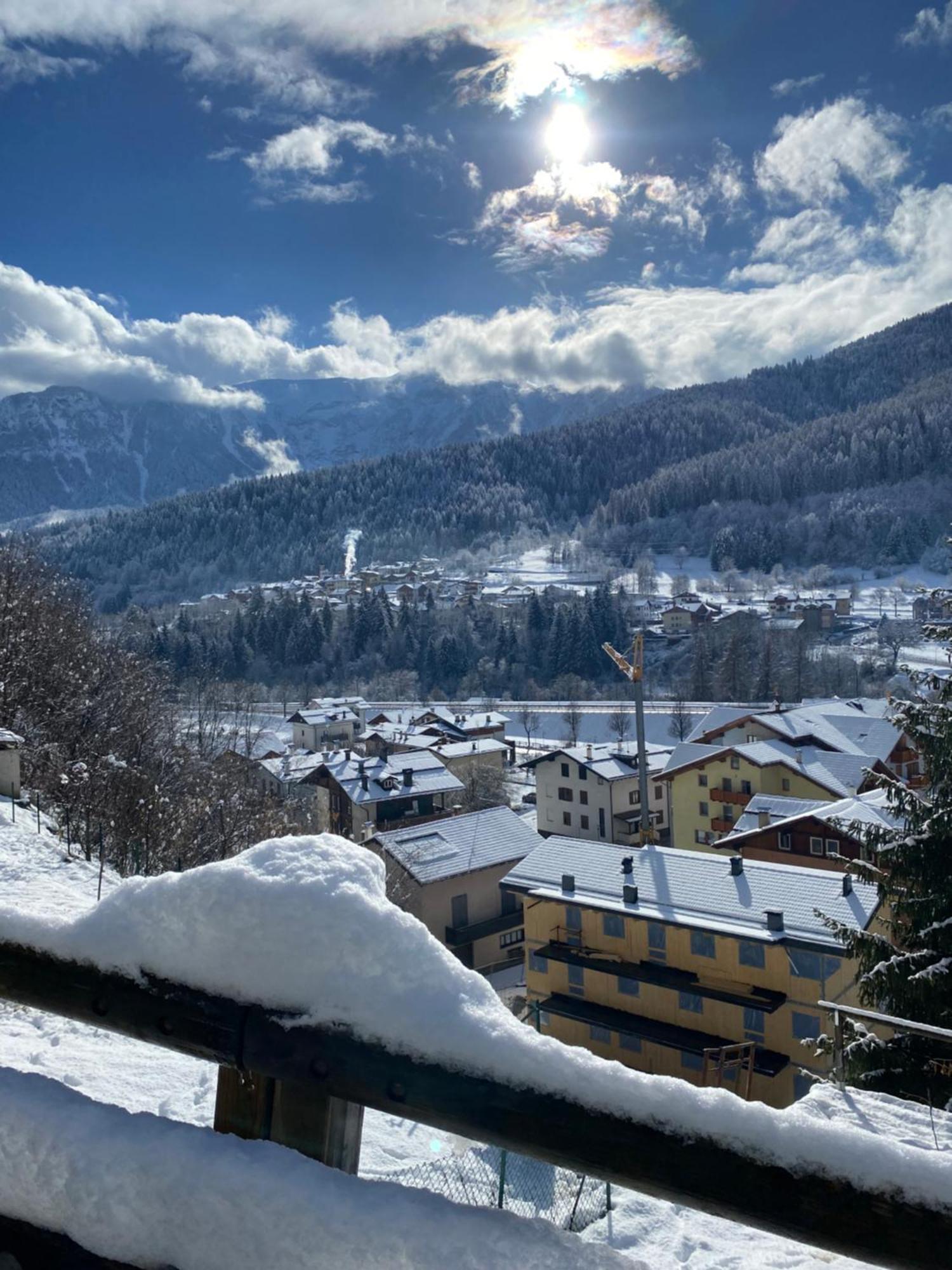 Monolocale Per Due Persone Appartement Commezzadura Buitenkant foto